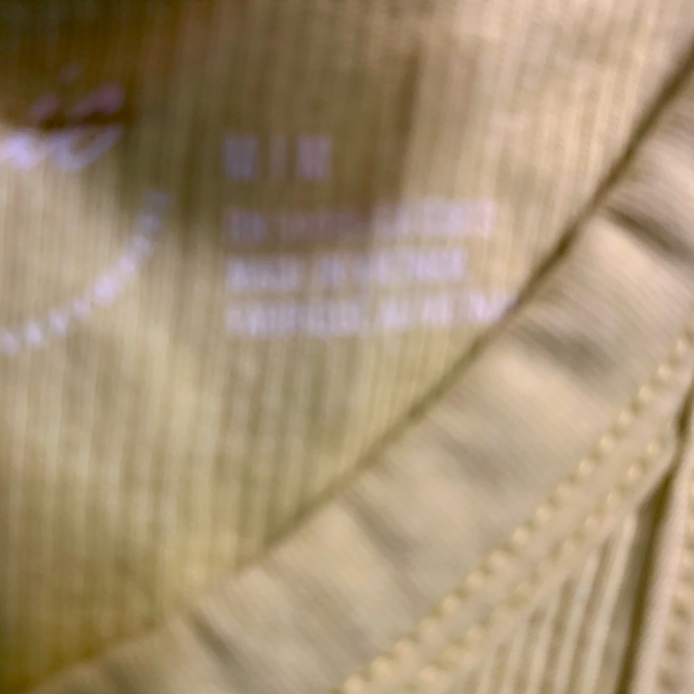 5/$10 Aerie Yellow Ribbed Tank Top - Picture 3 of 5